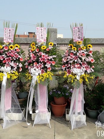 東勢鄉花店，彰化殯儀館高架花籃雅風花店
