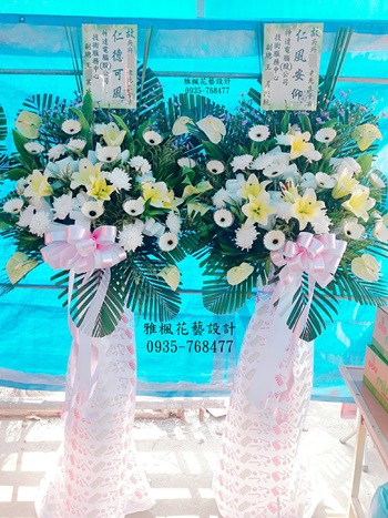 送花藍去殯儀館花籃社頭鄉花店，喪事花籃大城鄉花店