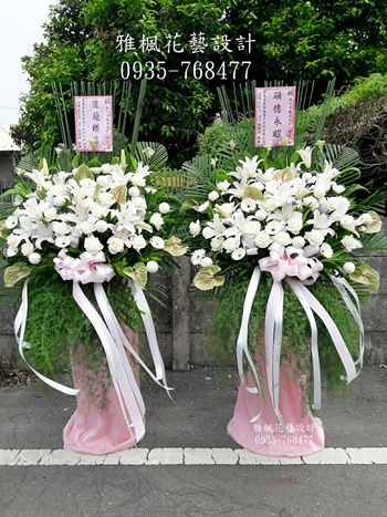 雅楓花藝，喪事花柱大村花店