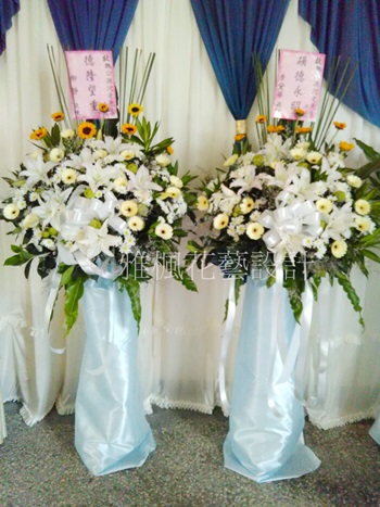 水林鄉花店，弔慰追思花籃和美鎮花店